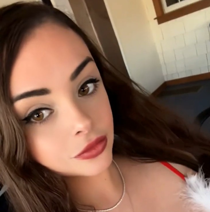 North Shore exotic dancer Mila